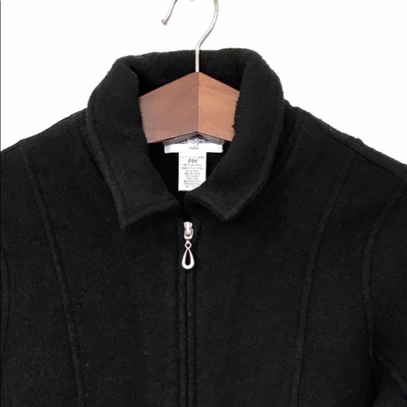 ✨HOST PICK✨ SARAH SPENCER wool blazer - Picture 2 of 11